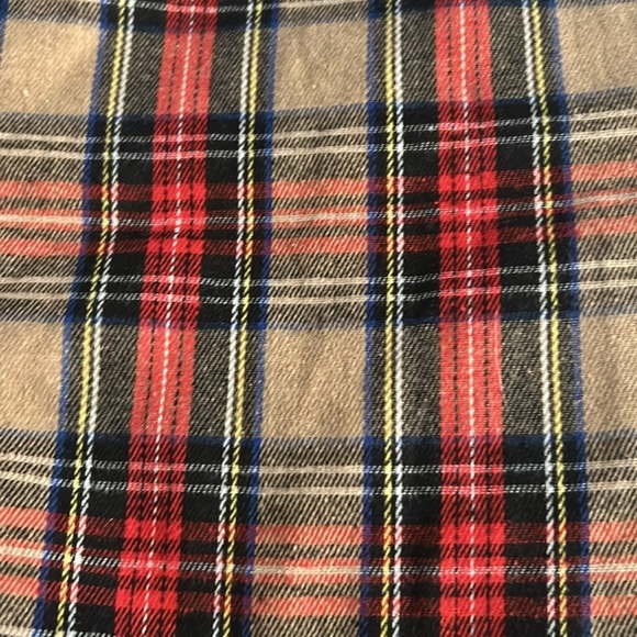 Muilee Christmas set of 2 Scottish tartan plaid pillow covers square 18” - Picture 3 of 6